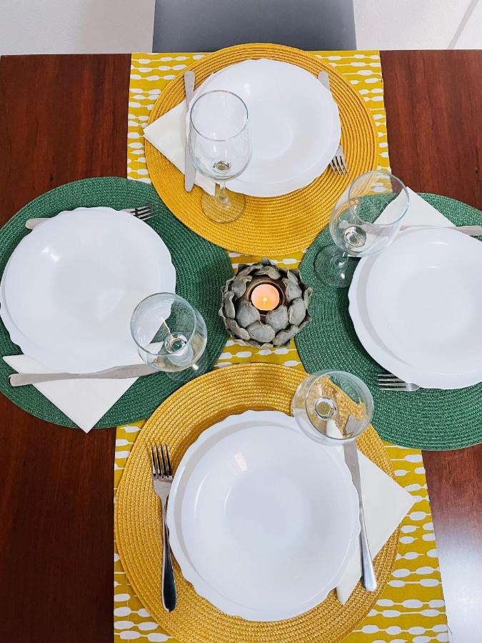 Cozy 2-Bedroom Serviced Apartment With Netflix Sagunto 外观 照片