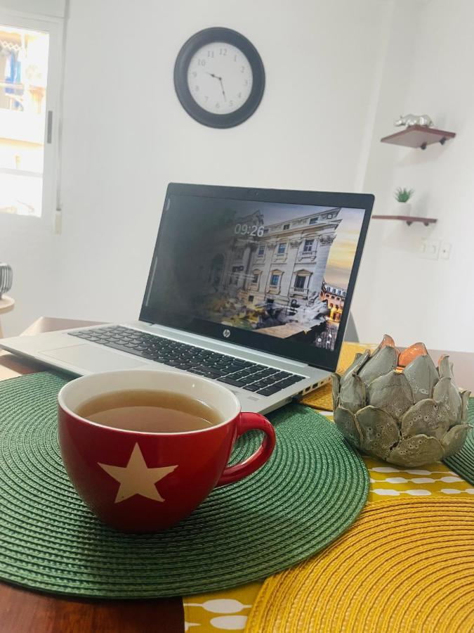 Cozy 2-Bedroom Serviced Apartment With Netflix Sagunto 外观 照片