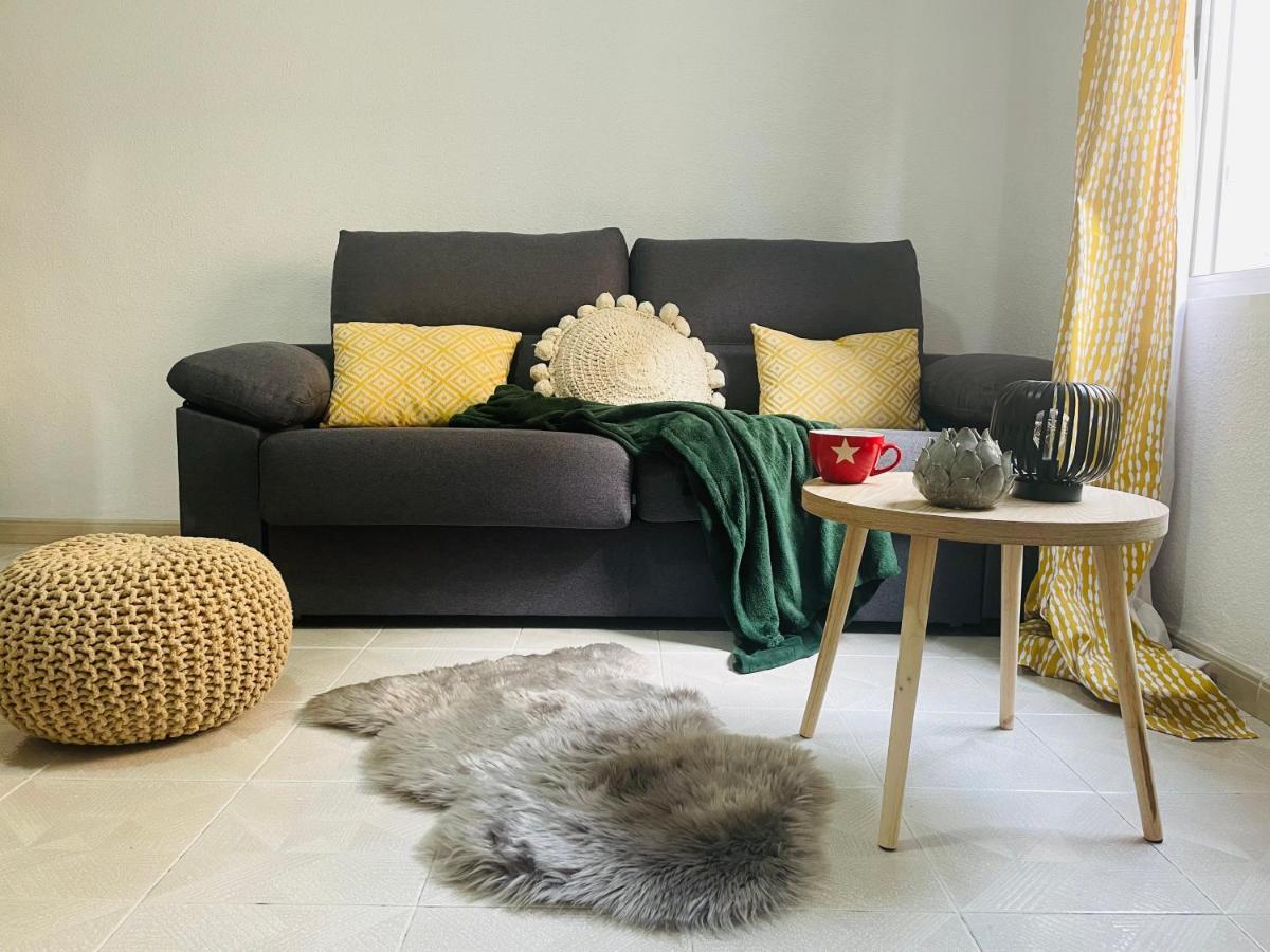 Cozy 2-Bedroom Serviced Apartment With Netflix Sagunto 外观 照片