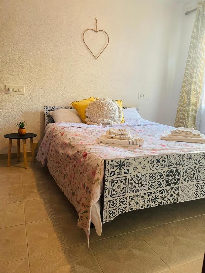 Cozy 2-Bedroom Serviced Apartment With Netflix Sagunto 外观 照片