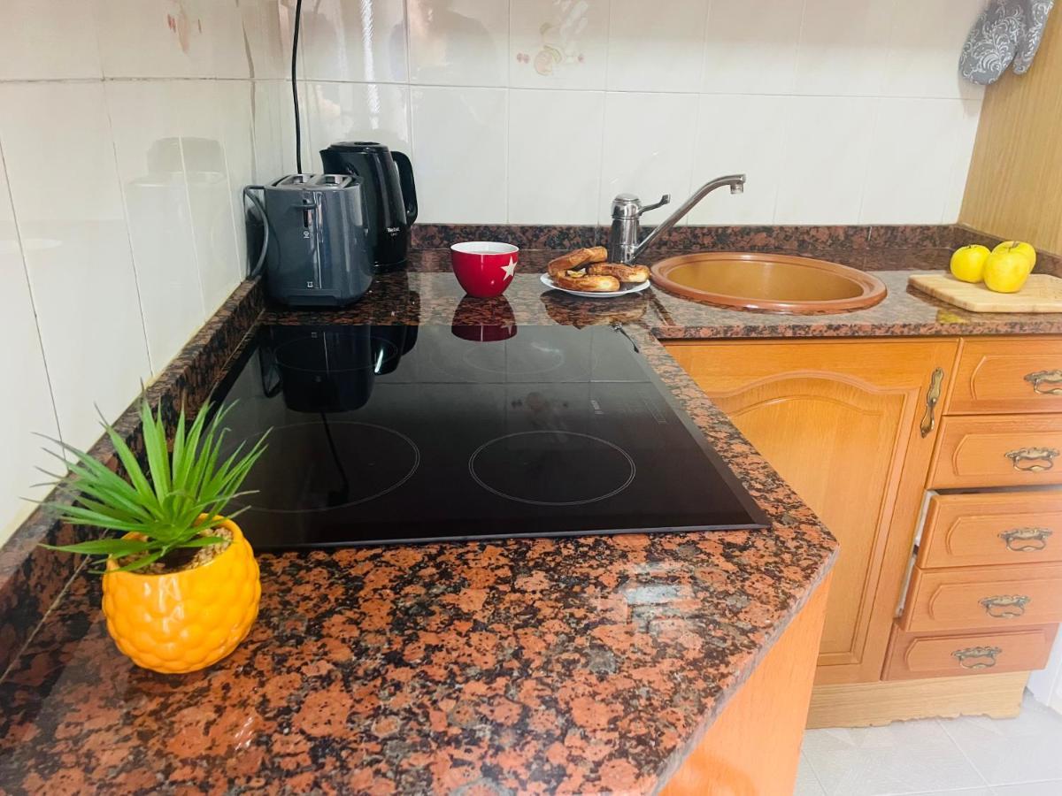 Cozy 2-Bedroom Serviced Apartment With Netflix Sagunto 外观 照片